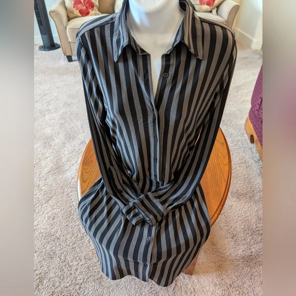 Norma Kamali black/gray striped Button-Up Dress - size S - Picture 6 of 7